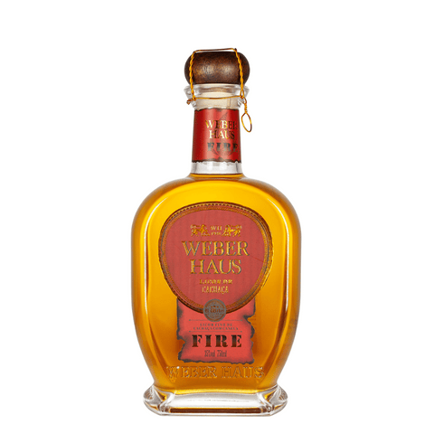 Garrafa de Licor Fino Fire Weber Haus, com sabor picante e aquecedor.