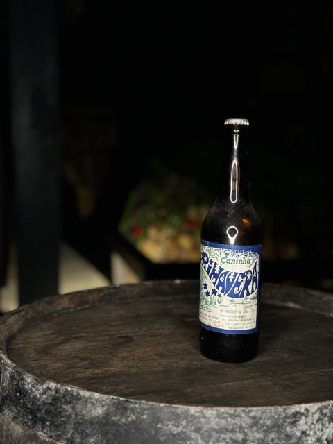 Garrafa de Cachaça Primavera Edição Limitada 600ml.