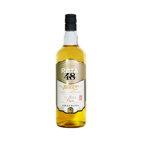 Garrafa de Cachaça Rota 48 Ouro 1000ml, envelhecida em barris de amburana, celebrando a história da Rota Romântica.