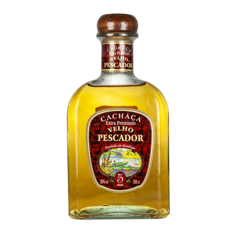 Cachaça Extra Premium Velho Pescador com 5 anos de envelhecimento 700ml
