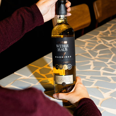 Cachaça Weber Haus 7 Madeiras Premium, 750ml