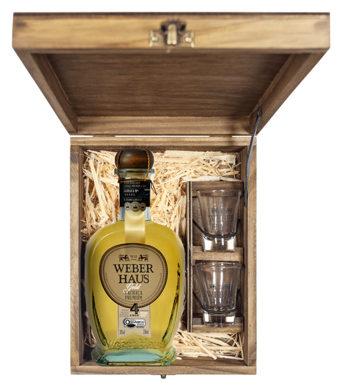 Estojo Cachaça Weber Haus Linha Especial e 2 Copos