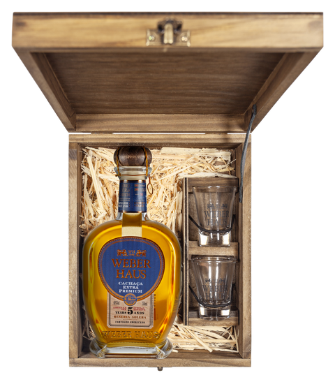Estojo Cachaça Weber Haus Linha Especial e 2 Copos