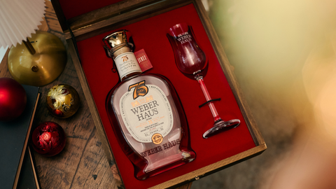 5 Rótulos de Destilados para Surpreender no Natal: O Presente Perfeito para Amantes de Bebidas!