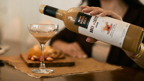 Licor de Doce de Leite Weber Haus: doce de leite de verdade e rum