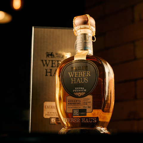 Cachaça Envelhecida 6 anos Extra Premium Weber Haus, 750ml