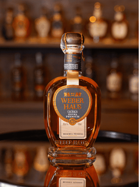 Estojo Veludo com Cachaça Weber Haus Linha Especial