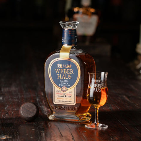 Cachaça Weber Haus Extra Premium 5 Anos Solera 750ml