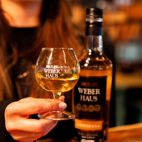 Cachaça Amburana Weber Haus 700ml