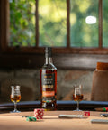 Cachaça Weber Haus Bálsamo servida pura.