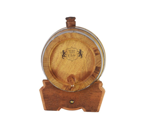 Barril de Amburana 1,8l com suporte prático.