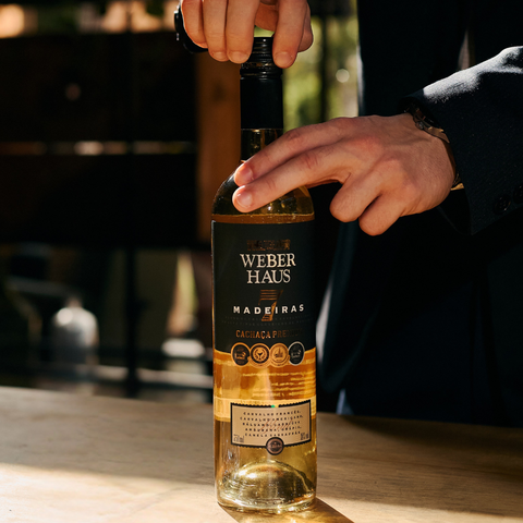 Cachaça Weber Haus 7 Madeiras Premium, 750ml