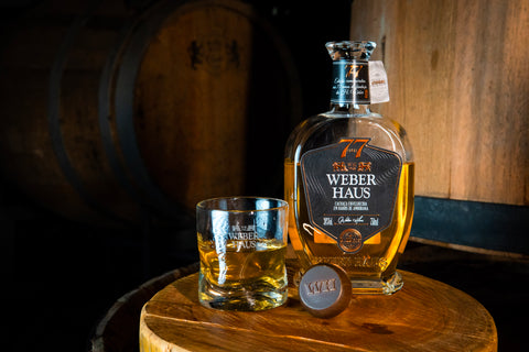 Cachaça Amburana Weber Haus 77 Anos Edição Especial, 750ml