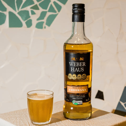 Cachaça Amburana Weber Haus, 700ml