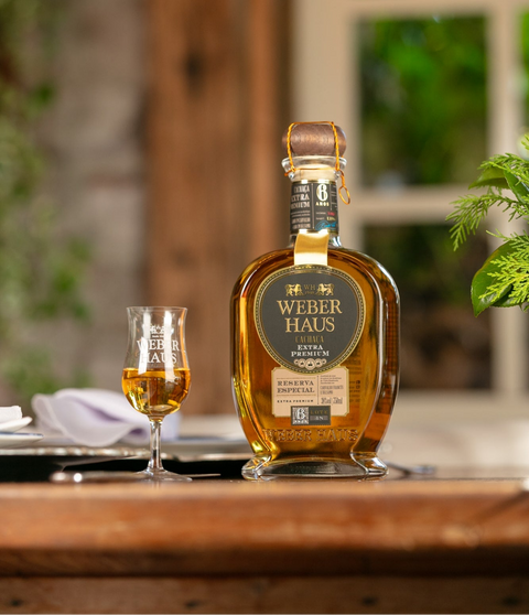 Cachaça Weber Haus Extra Premium 6 Anos 750ml