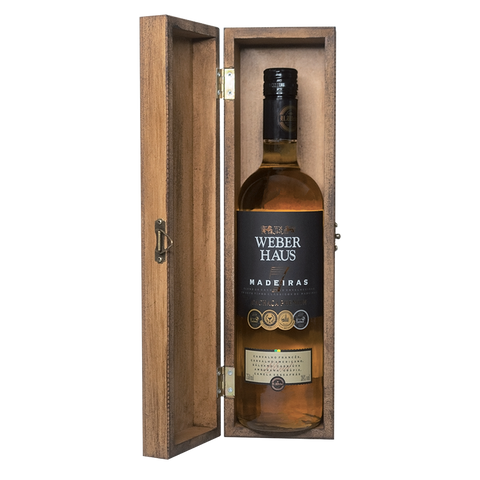 Estojo com Cachaça 7 Madeiras Weber Haus