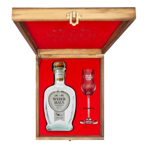 Estojo Veludo com Cachaça Weber Haus Linha Especial com Taça