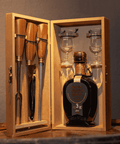 Cachaça Weber Haus Black 3 anos em estojo de churrasco.