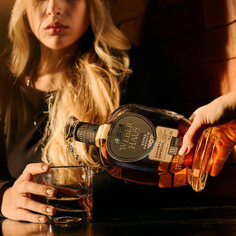 Cachaça Envelhecida 6 anos Extra Premium Weber Haus, 750ml